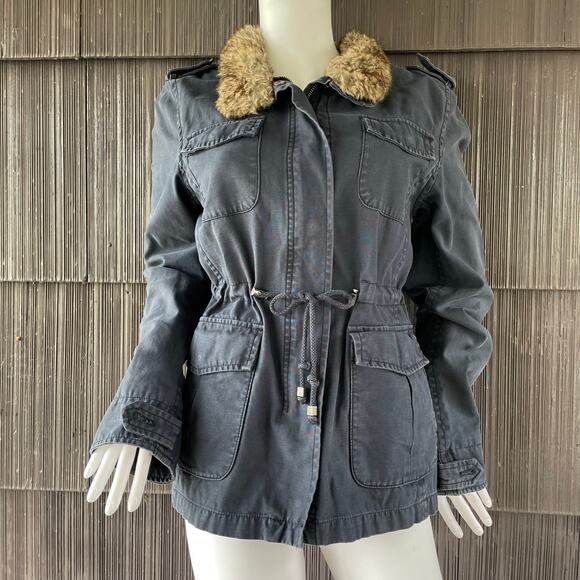 Levi’s Navy Blue Military Style Parka Jacket Faux Fur Collar Aztec Lined Size L - Picture 1 of 15